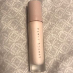Fenty Beauty- Soft matte pro filt’r